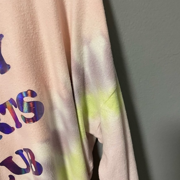 NWT Wildfox Lonely Hearts Roadtrip Aurora Wash Oversized Sweatshirt. Size Small. - Picture 8 of 11